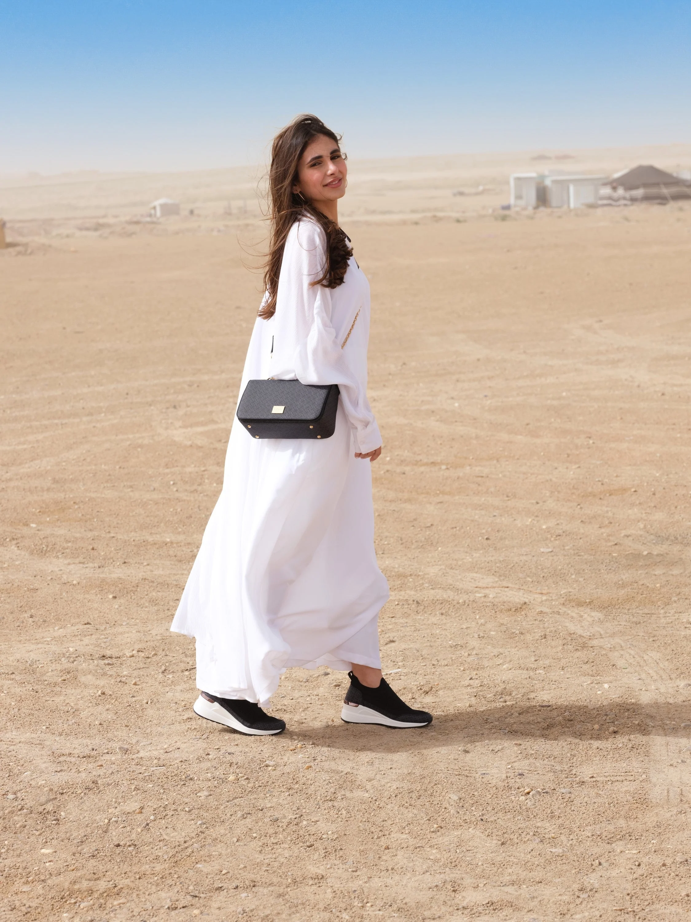 DEYSI-SNEAKERS-BLACK - Image 3